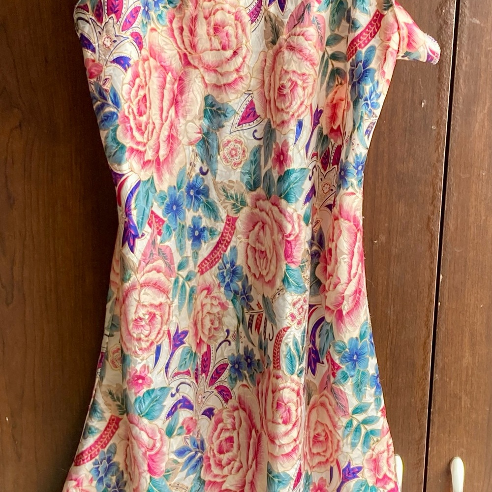 Silk floral dress with trumpeted flair on bottom